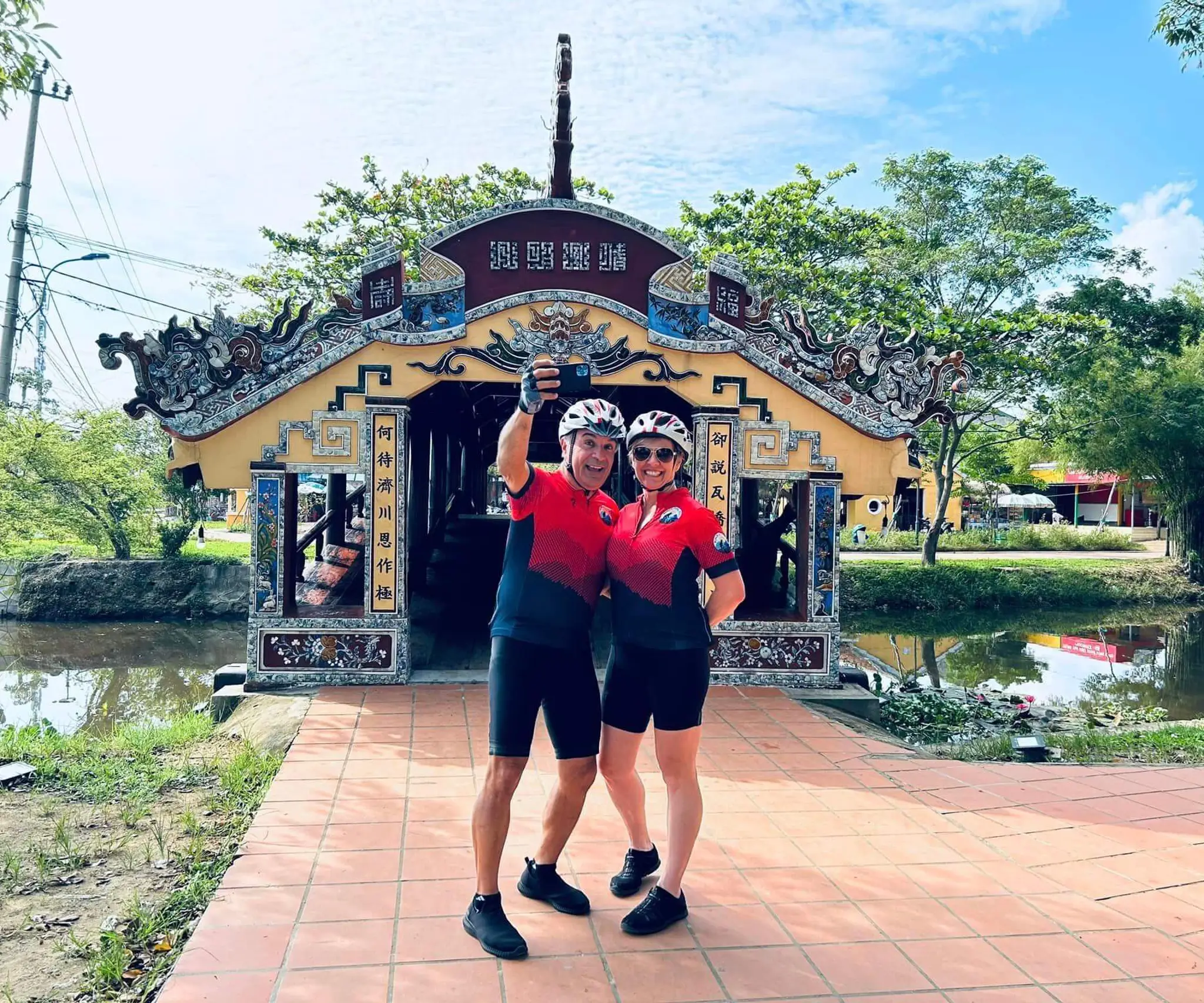 Hoi An Bike Tour to Hue 1 Day